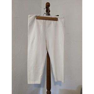 Suave Capri Leggings